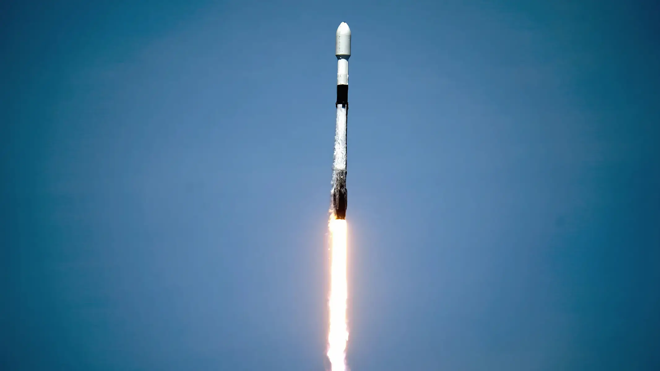 SpaceX Falcon 9 Rocket Anomaly Impacts Starlink Mission